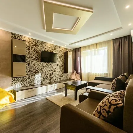 2 Rooms 75M2 Center Of Obolon Near River Side Kyiv Exterior photo