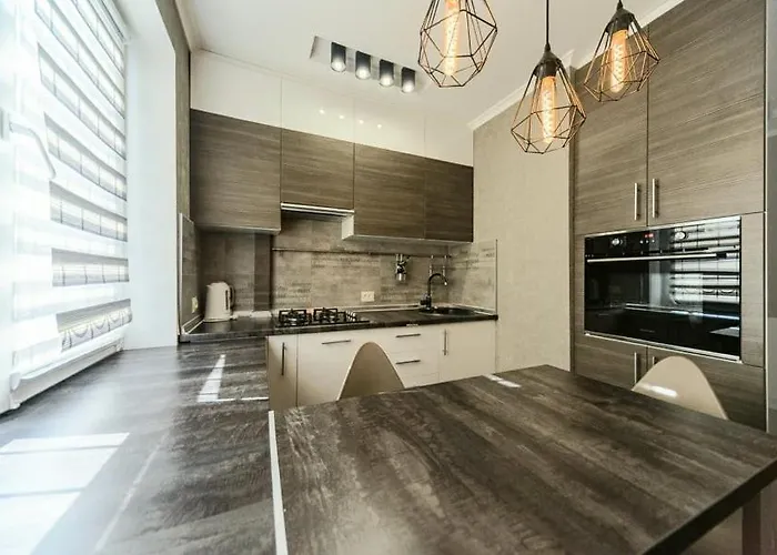 2 Rooms 75M2 Center Of Obolon Near River Side