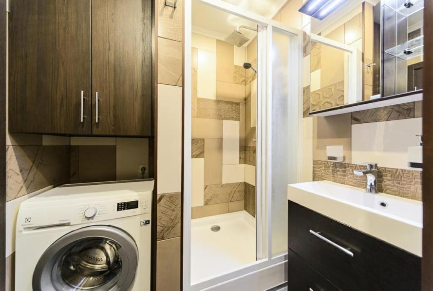 2 75m2 Center Of Obolon Near River Side